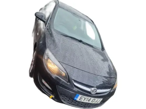 Vauxhall Astra EY14 OJJ