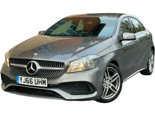 Mercedes-Benz A 180 D AMG Line YJ66 UHM