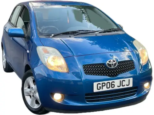 Toyota Yaris T Spirit GP06 JCJ