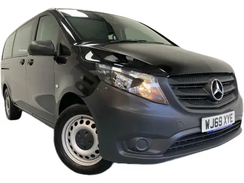 Mercedes-Benz C250 Sport Prem + D 4MATIC A WJ69 XYE