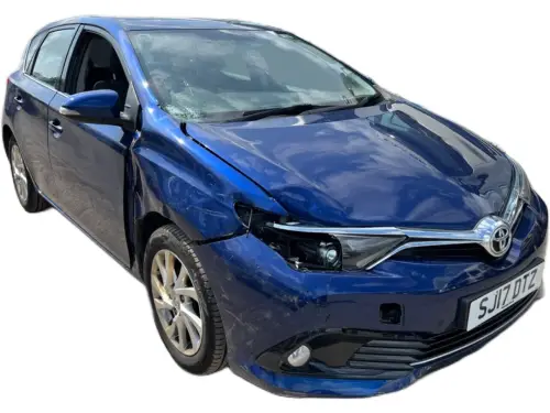 Toyota Auris SJ17 DTZ