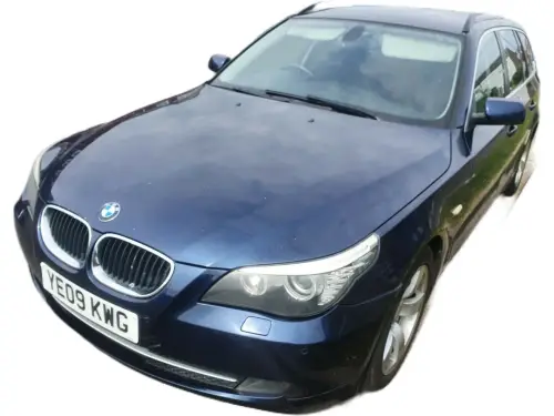 BMW 520d SE Touring YE09 KWG