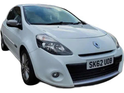 Renault Clio SK62 UOB