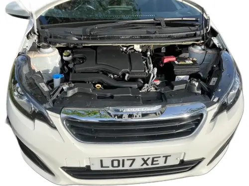 Peugeot 108 Active S-A LO17 XET