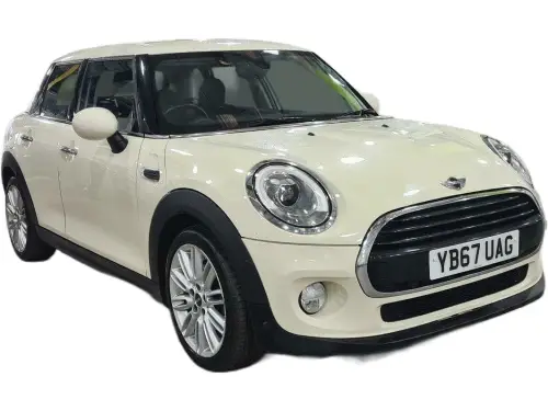 MINI Cooper D YB67 UAG
