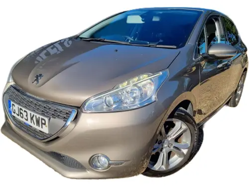 Peugeot 208 GJ63 KWP