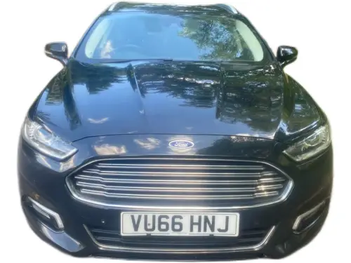 Ford Mondeo VU66 HNJ