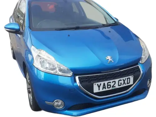 Peugeot 208 Active HDi YA62 GXD