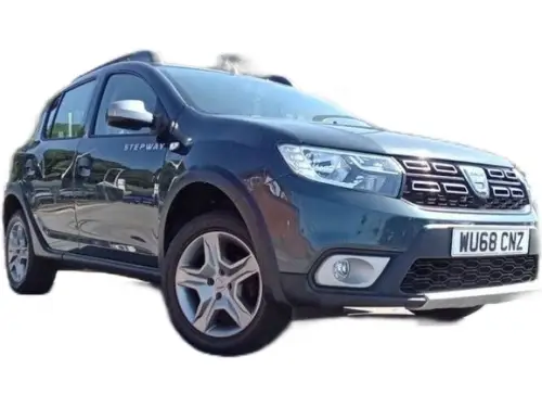 Dacia Sandero WU68 CNZ