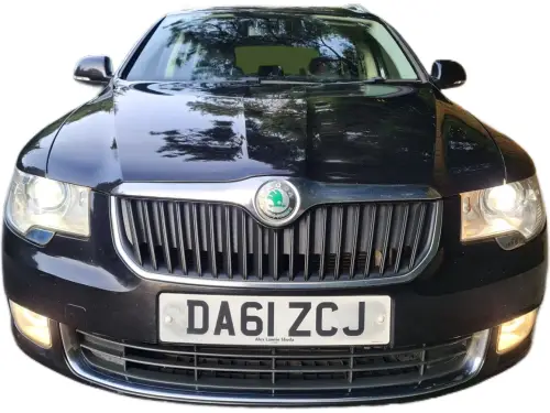 Škoda Superb DA61 ZCJ