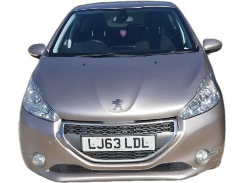 Peugeot 208 LJ63 LDL