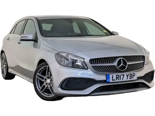 Mercedes-Benz A 200 D AMG Line LR17 YBP