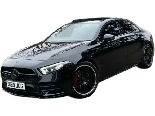 Mercedes-Benz A 220 AMG Line Premium + Auto DK69 UGG