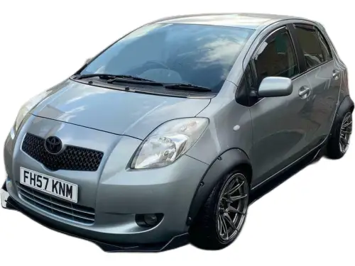 Toyota Yaris SR FH57 KNM