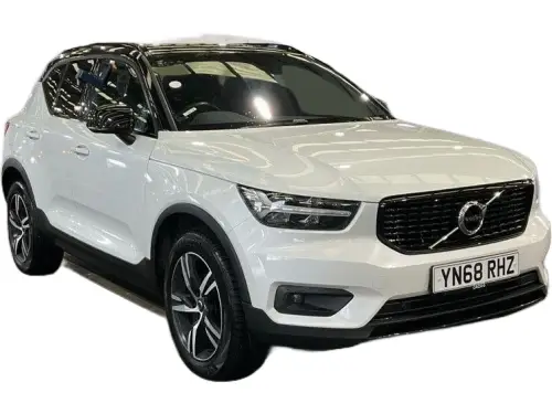 Volvo XC40 YN68 RHZ