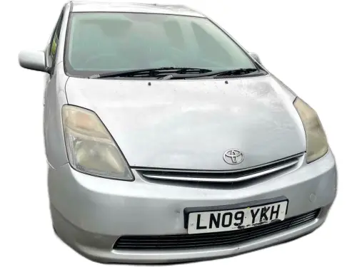 Toyota Prius T3 VVT-i Auto LN09 YKH