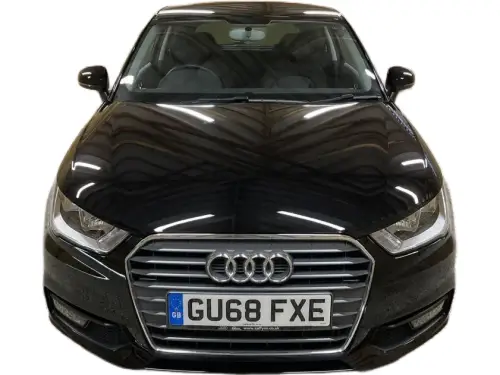 Audi A1 GU68 FXE