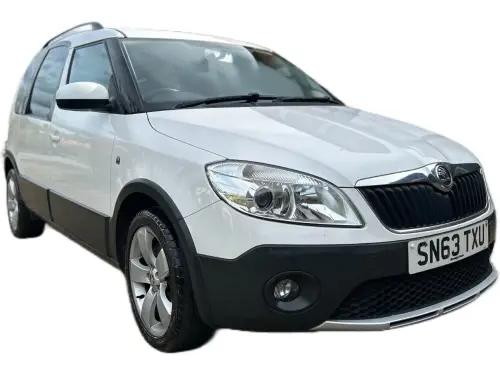 Škoda Roomster SN63 TXU
