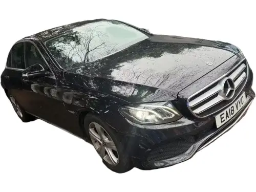 Mercedes-Benz E EA18 VYC