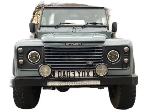 Land Rover Defender DA03 YDX