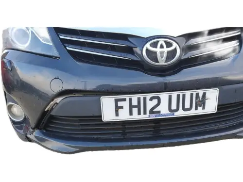 Toyota Avensis FH12 UUM