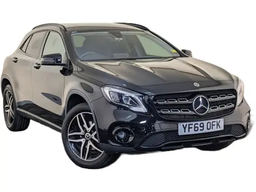 Mercedes-Benz GLA YF69 OFK