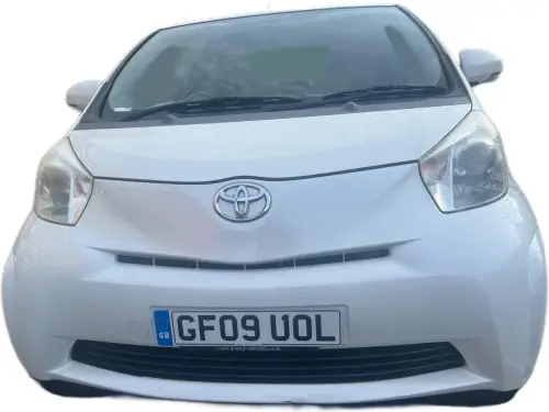 Toyota IQ GF09 UOL