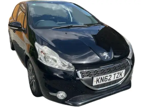 Peugeot 208 KN62 TZK