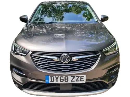 Vauxhall Grandland DY68 ZZE