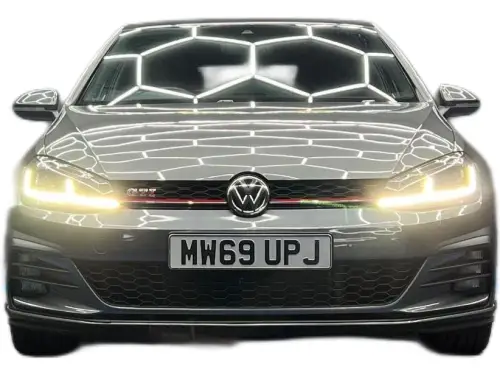 Volkswagen Golf MW69 UPJ