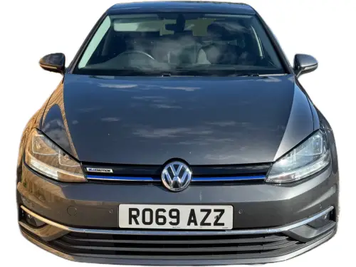 Volkswagen Golf RO69 AZZ