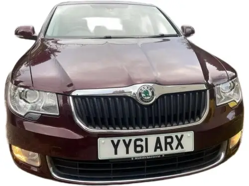 Škoda Superb Elegance TSI S-A YY61 ARX