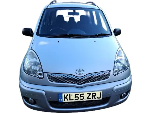 Toyota Yaris KL55 ZRJ