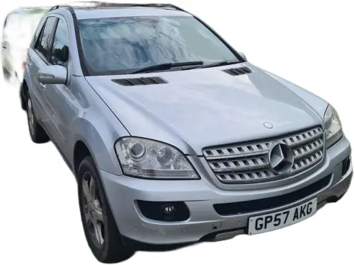 Mercedes-Benz ML GP57 AKG