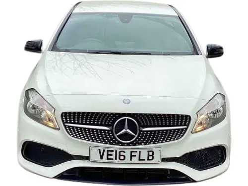Mercedes-Benz A 180 D AMG Line Executive VE16 FLB