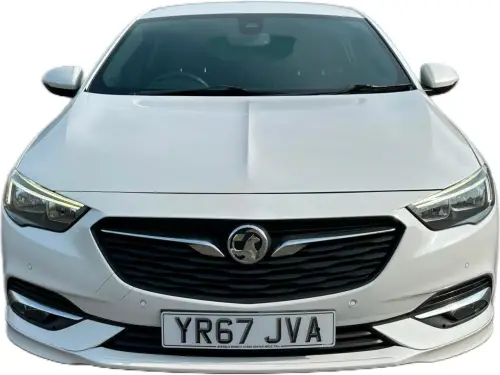 Vauxhall Insignia YR67 JVA