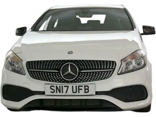 Mercedes-Benz A 180 D AMG Line SN17 UFB