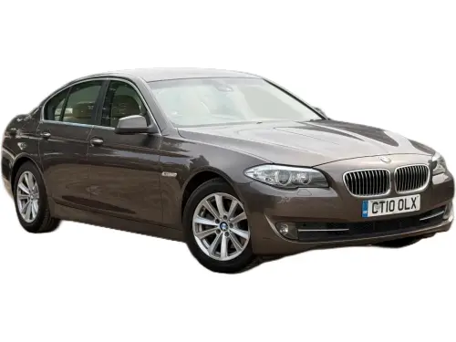 BMW 523 CT10 OLX