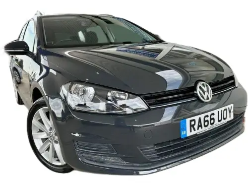 Volkswagen Golf RA66 UOY