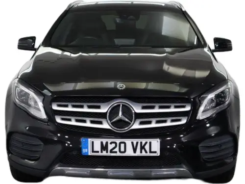 Mercedes-Benz GLA 200 AMG Line Edition + A LM20 VKL
