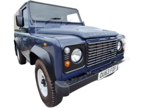 Land Rover Defender OU63 FDF