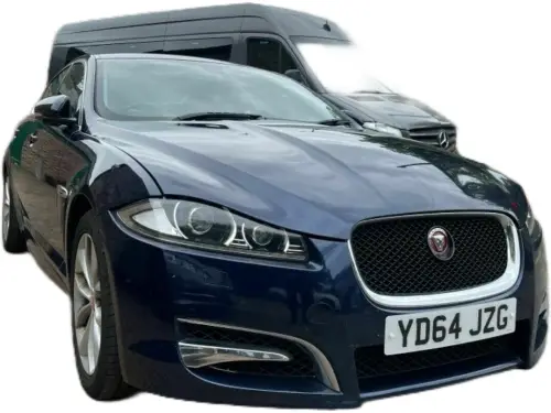 Jaguar XF Luxury V6 D Auto YD64 JZG