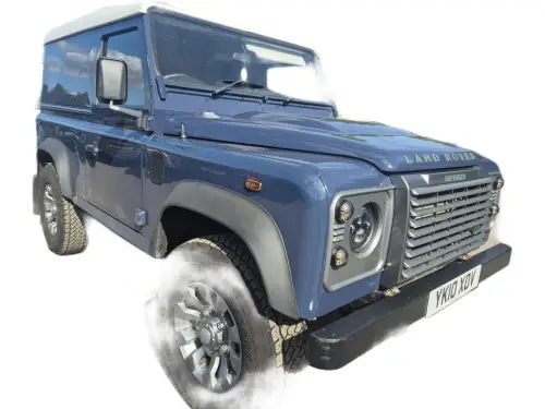 Land Rover Defender YK10 XOV