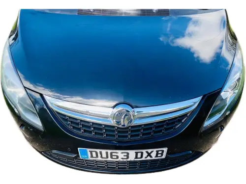 Vauxhall Zafira DU63 DXB