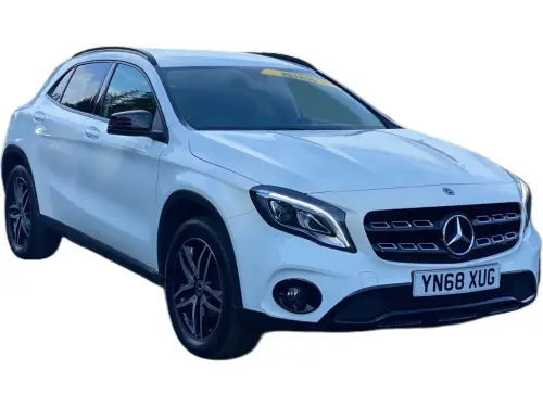 Mercedes-Benz GLA YN68 XUG