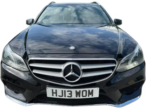 Mercedes-Benz E HJ13 WOM
