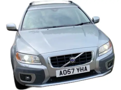 Volvo XC70 SE Lux D5 A AO57 YHA