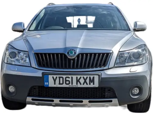 Škoda Octavia Scout TDI CR S-A YD61 KXM