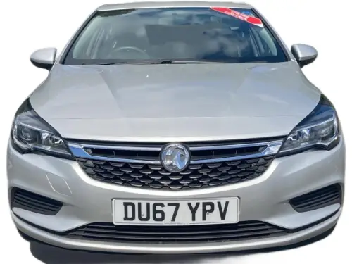 Vauxhall Astra DU67 YPV