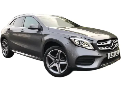 Mercedes-Benz GLA 200 AMG Line Edition + GL69 UVU